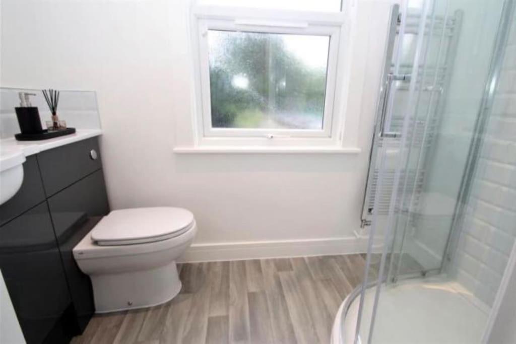 The Villas, Newly Refurbished Modern Home - Free Parking, Prime, Netflix Buckingham Zewnętrze zdjęcie